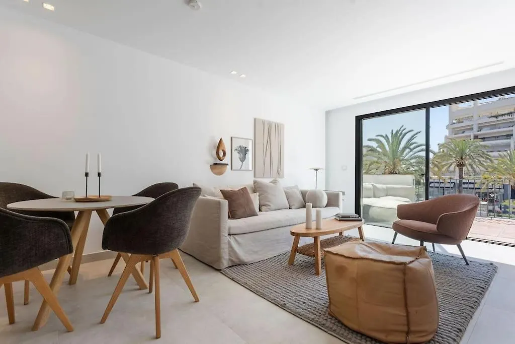 Stylish 1 Bedroom Apartment In Puerto Banus Marbella